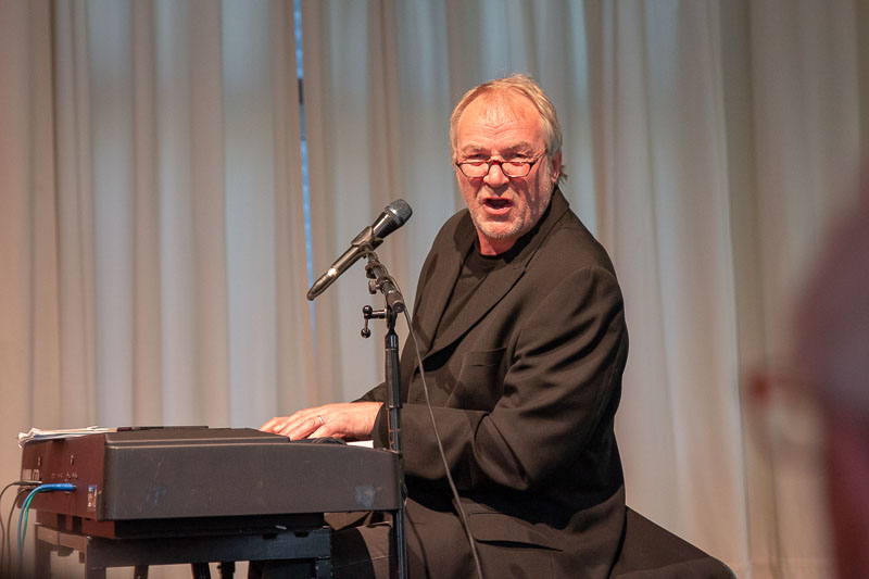 Helmut Jost
