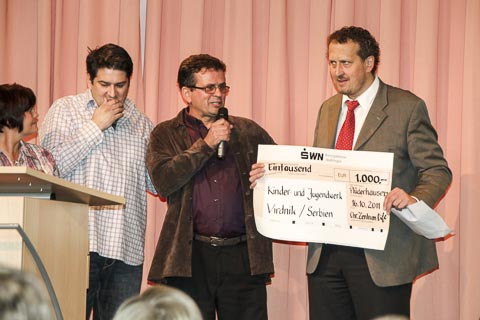 Spendenscheck für Vrdnik